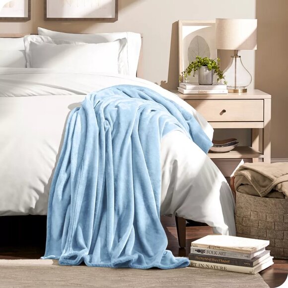 NEW Light Blue Microplush Fleece Bed Blanket by Bare Home - Picture 6 of 11